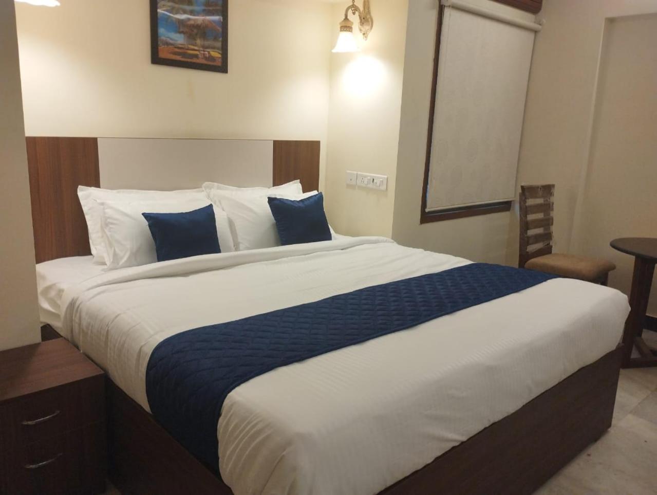 فندق A.R Residency شيناي المظهر الخارجي الصورة