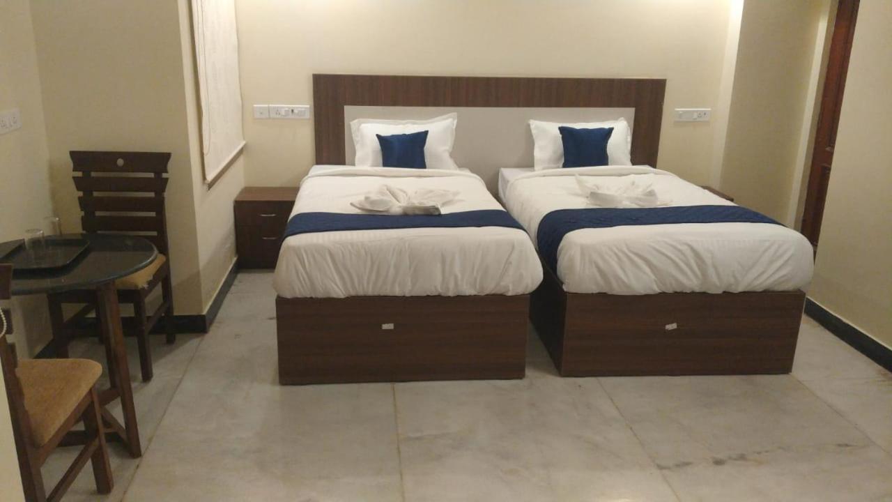فندق A.R Residency شيناي المظهر الخارجي الصورة