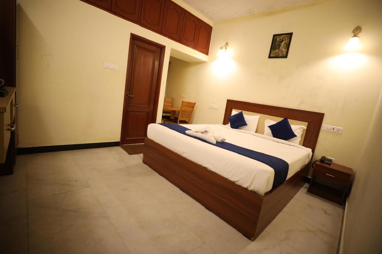 فندق A.R Residency شيناي المظهر الخارجي الصورة