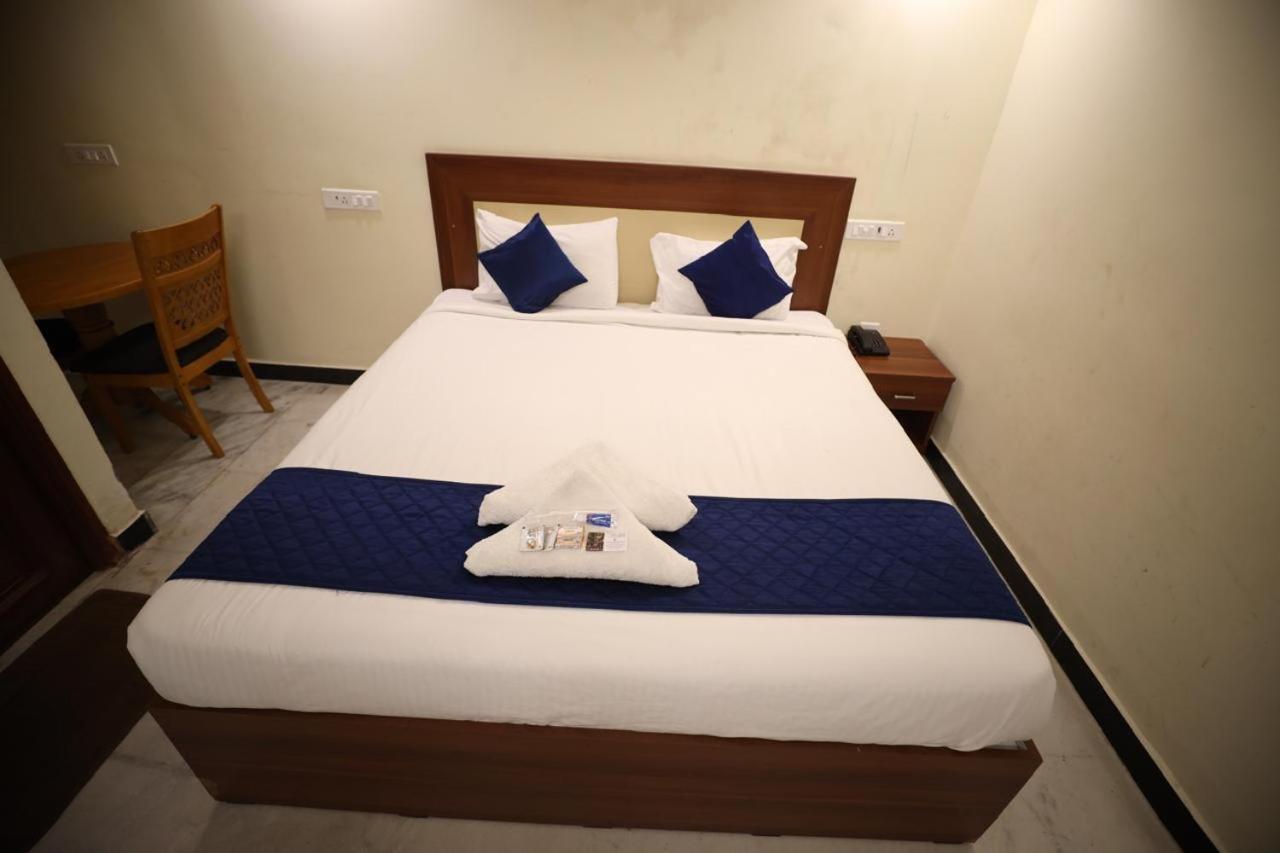 فندق A.R Residency شيناي المظهر الخارجي الصورة