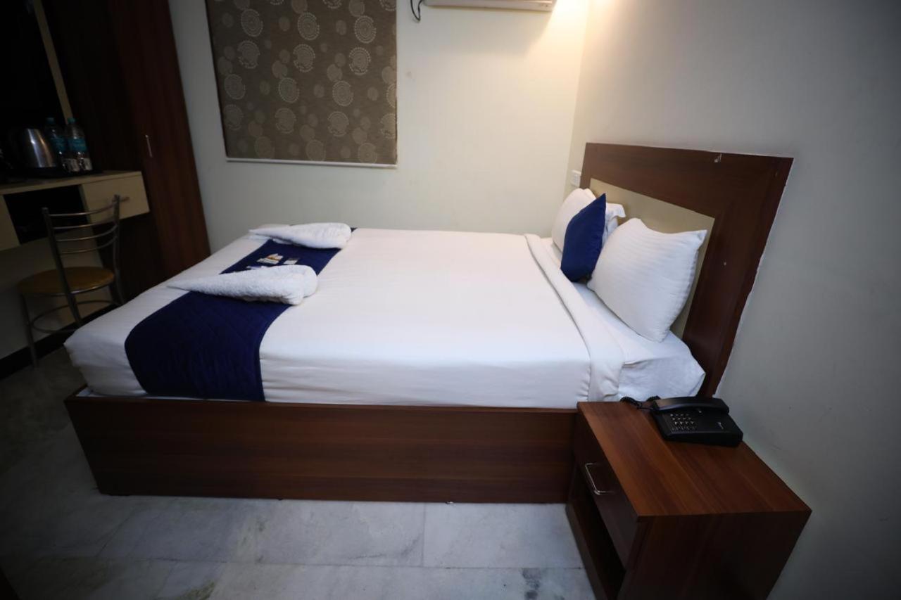 فندق A.R Residency شيناي المظهر الخارجي الصورة