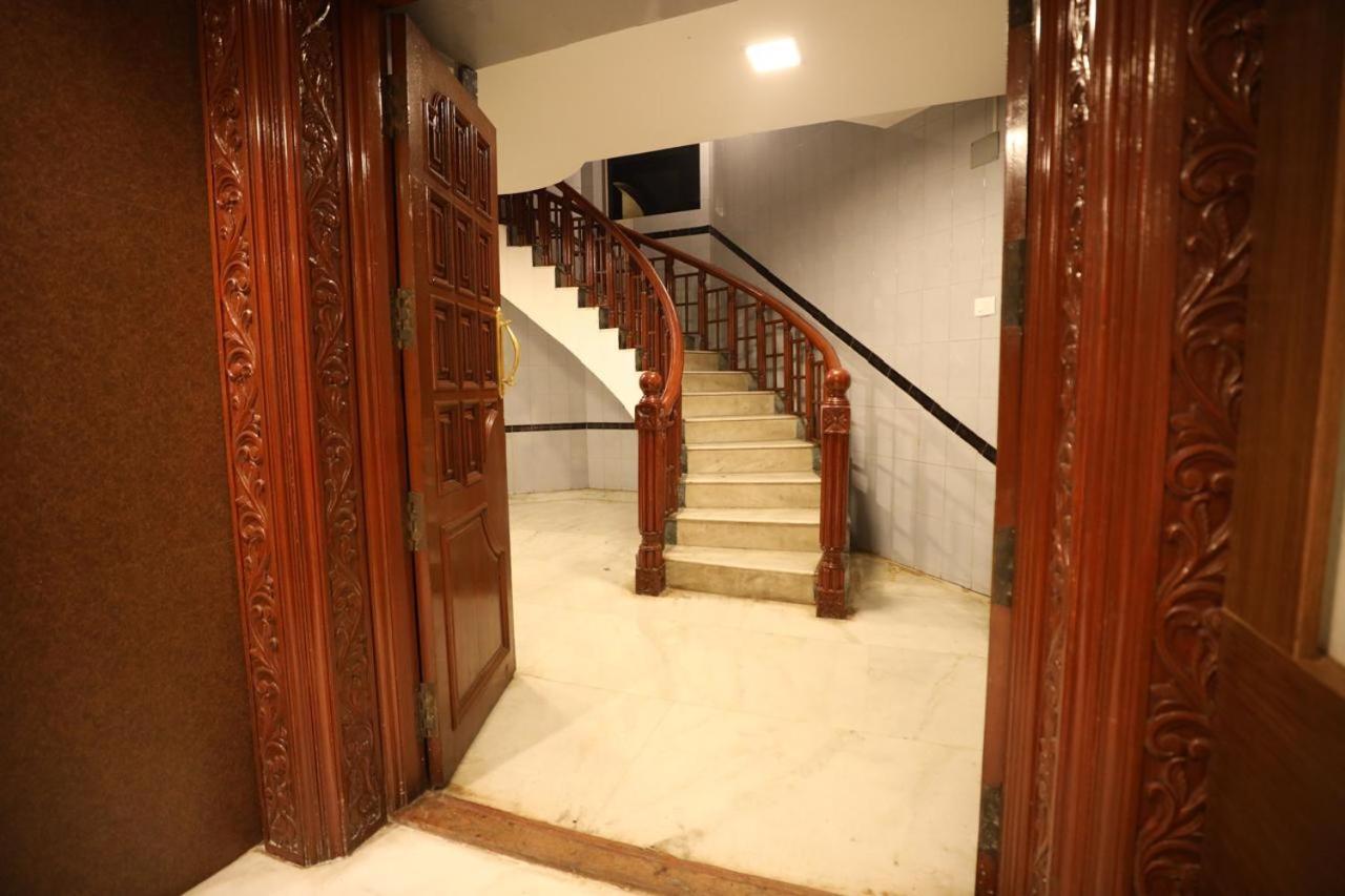 فندق A.R Residency شيناي المظهر الخارجي الصورة