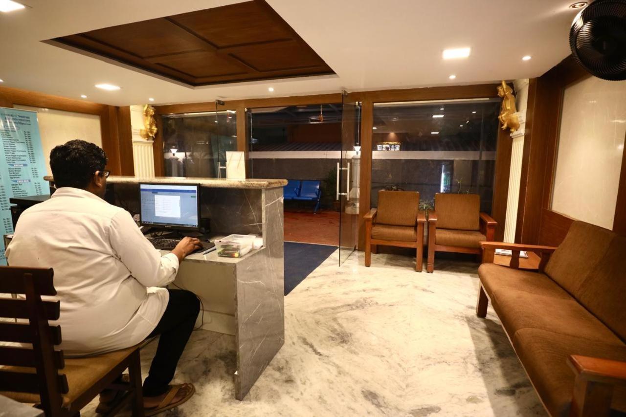 فندق A.R Residency شيناي المظهر الخارجي الصورة